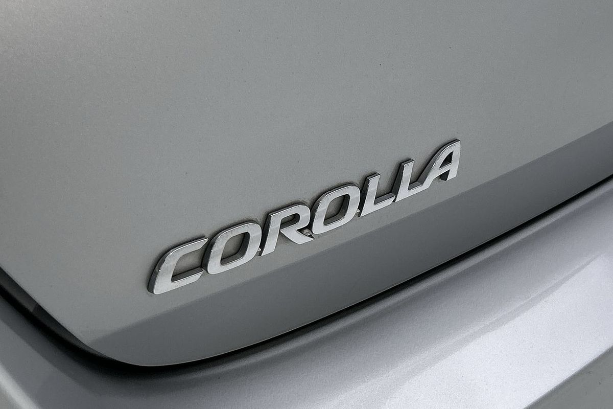 2017 Toyota Corolla Ascent Sport ZRE182R