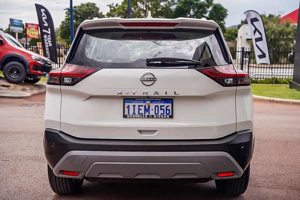 2024 Nissan X-TRAIL ST T33