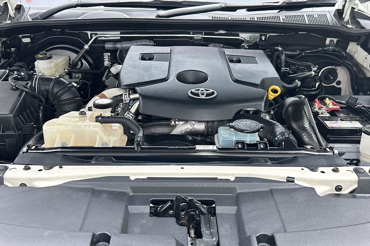2023 Toyota Hilux SR GUN126R 4X4