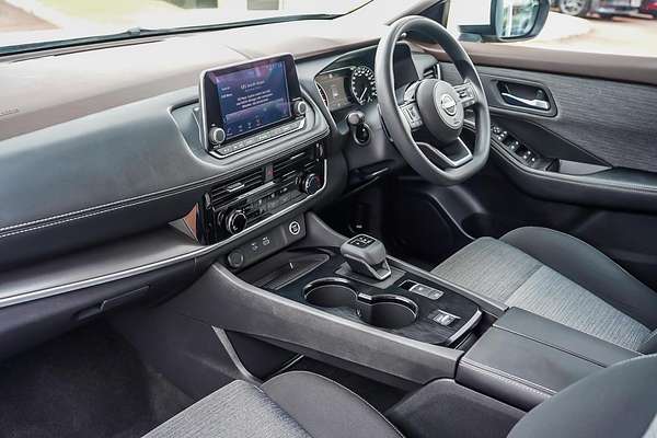 2023 Nissan X-TRAIL ST T33