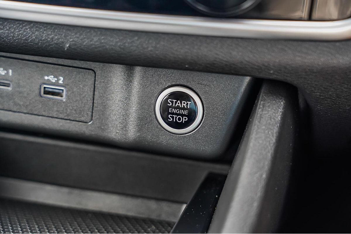 2024 Nissan X-TRAIL ST T33