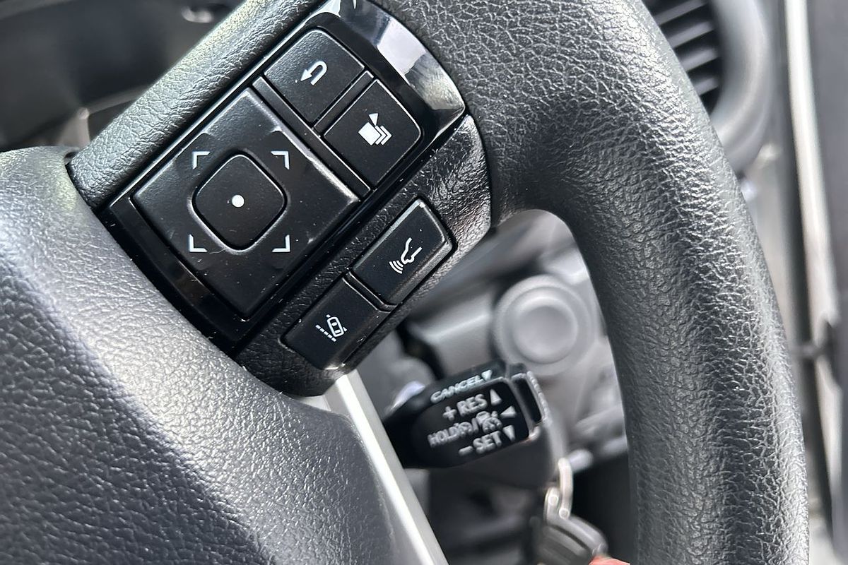 2023 Toyota Hilux SR GUN126R 4X4