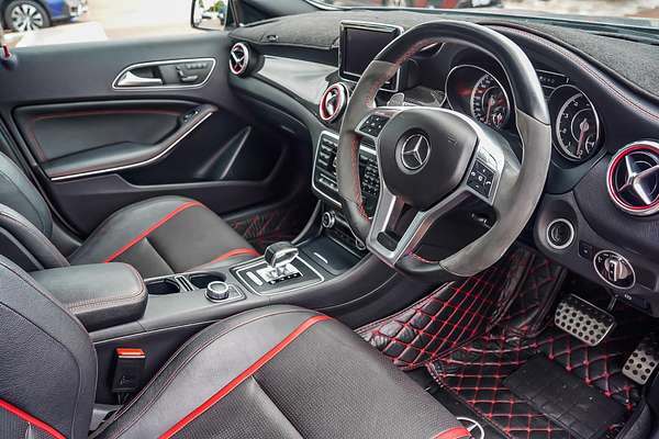 2014 Mercedes-Benz GLA-Class GLA45 AMG X156