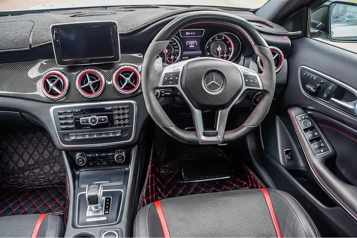 2014 Mercedes-Benz GLA-Class GLA45 AMG X156