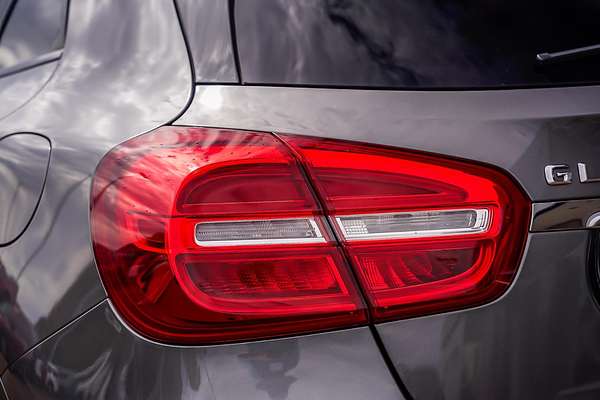 2014 Mercedes-Benz GLA-Class GLA45 AMG X156
