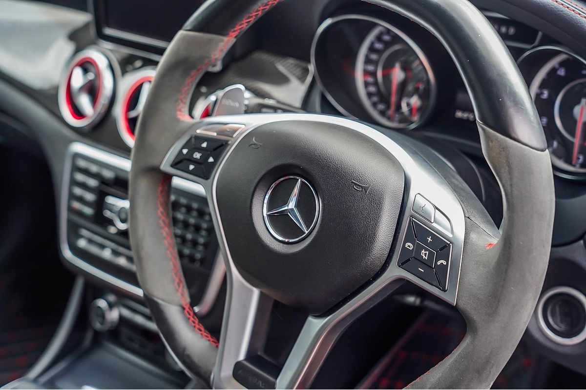 2014 Mercedes-Benz GLA-Class GLA45 AMG X156