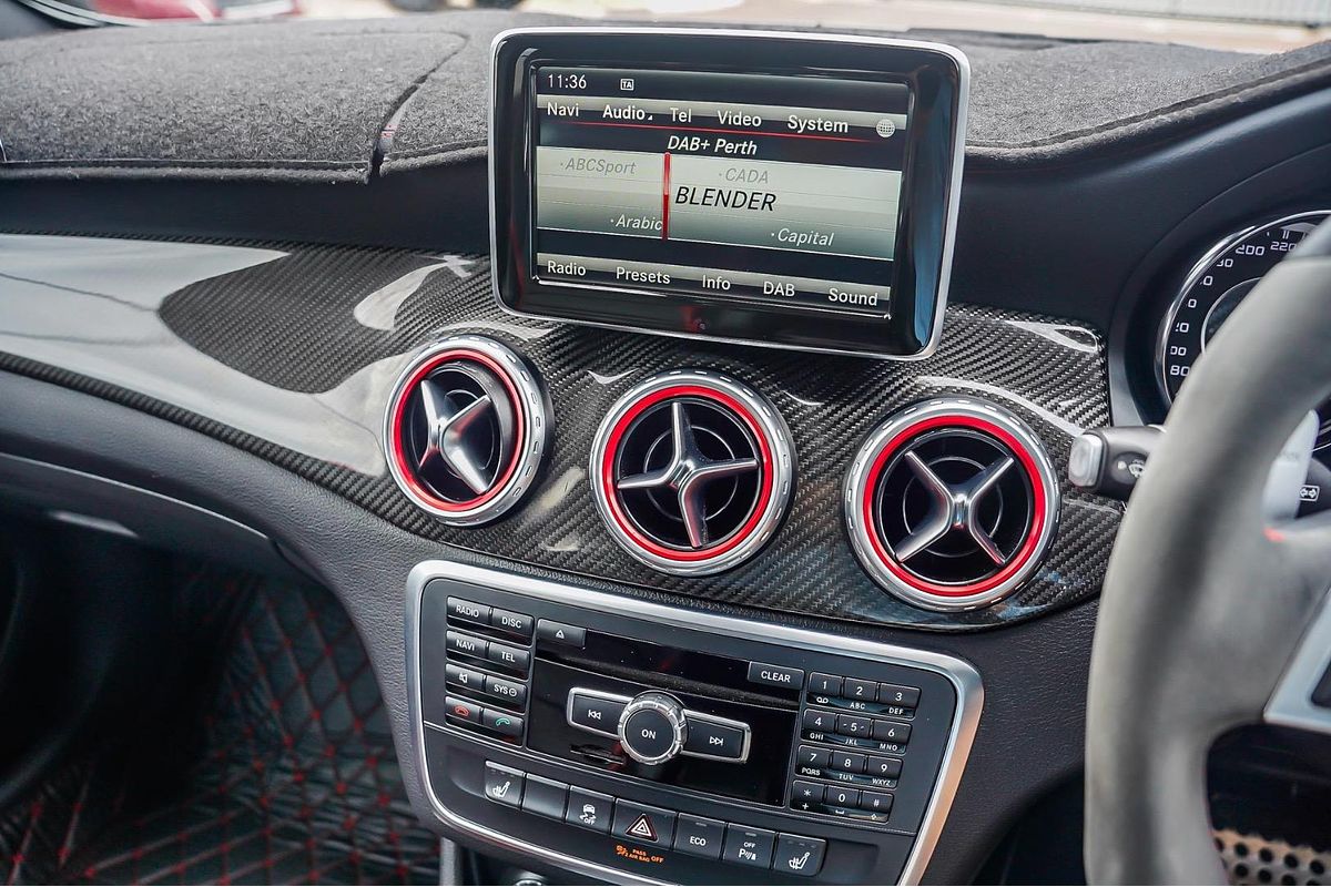 2014 Mercedes-Benz GLA-Class GLA45 AMG X156