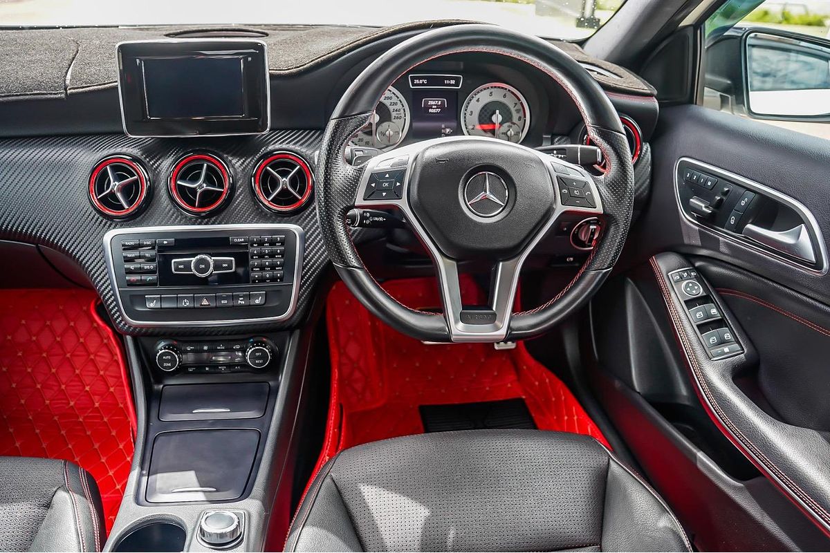 2014 Mercedes-Benz A-Class A250 Sport W176