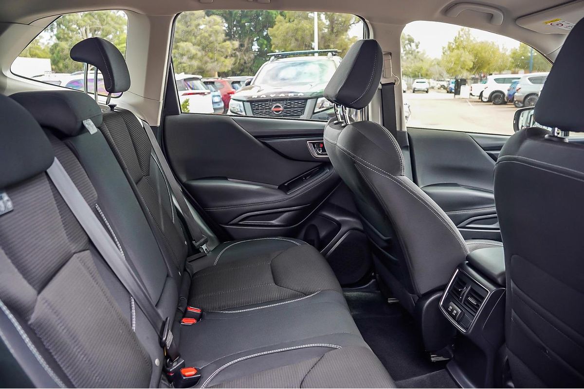 2024 Subaru Forester 2.5i S5