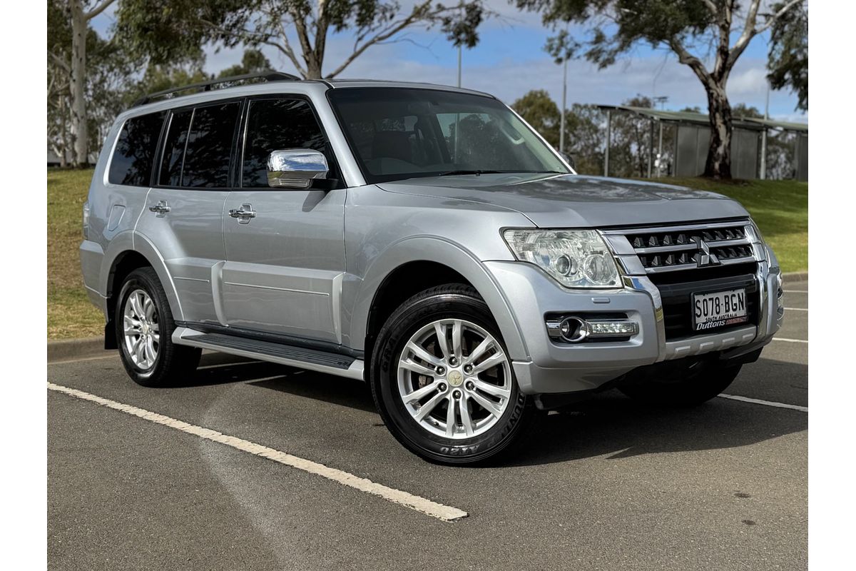 2014 Mitsubishi Pajero GLX NX
