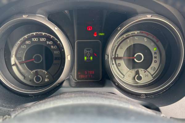 2014 Mitsubishi Pajero GLX NX