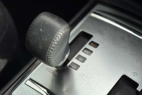 2014 Mitsubishi Pajero GLX NX