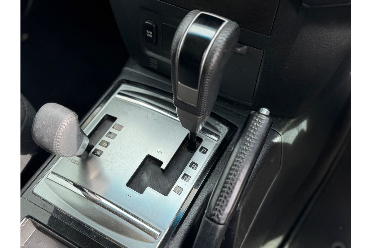2014 Mitsubishi Pajero GLX NX