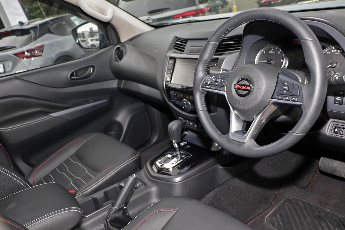 2024 Nissan Navara PRO-4X Warrior D23 4X4