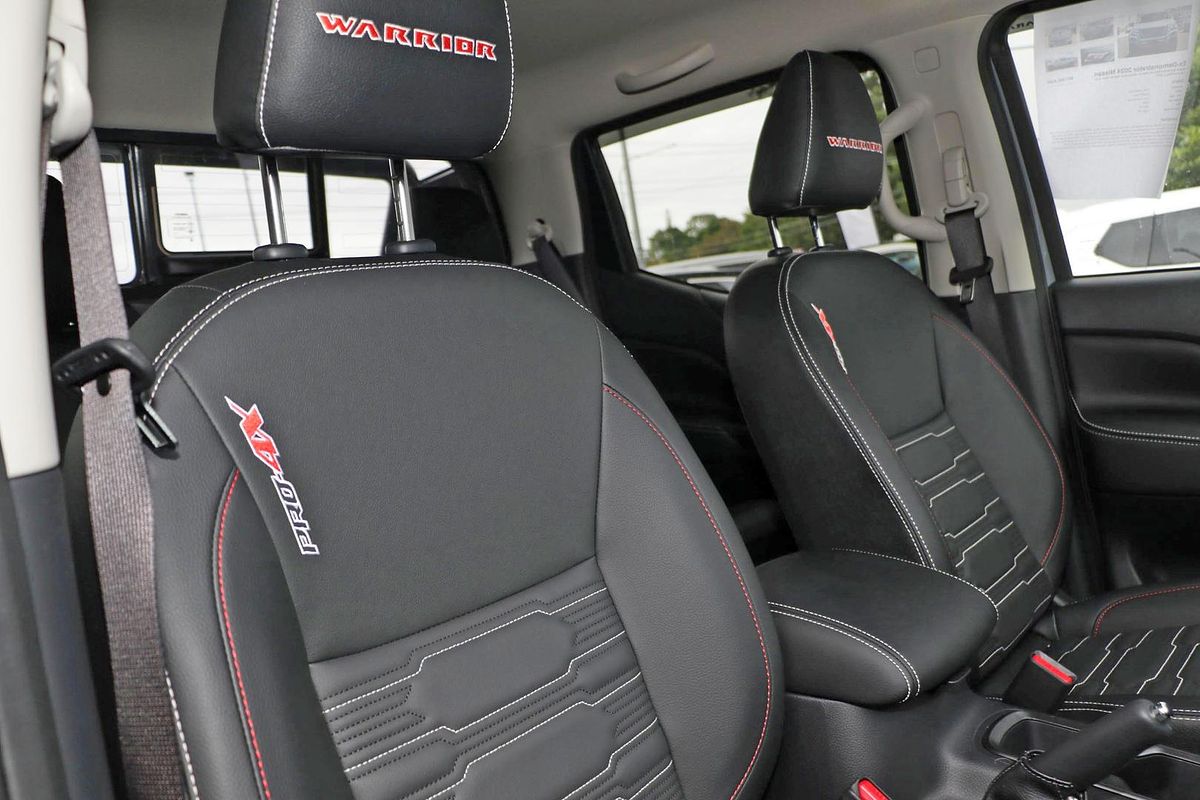 2024 Nissan Navara PRO-4X Warrior D23 4X4