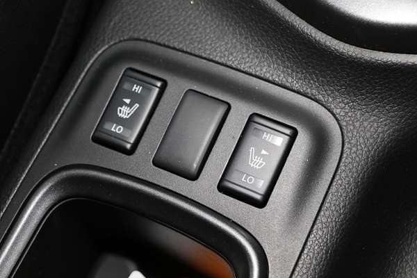 2024 Nissan Navara PRO-4X Warrior D23 4X4