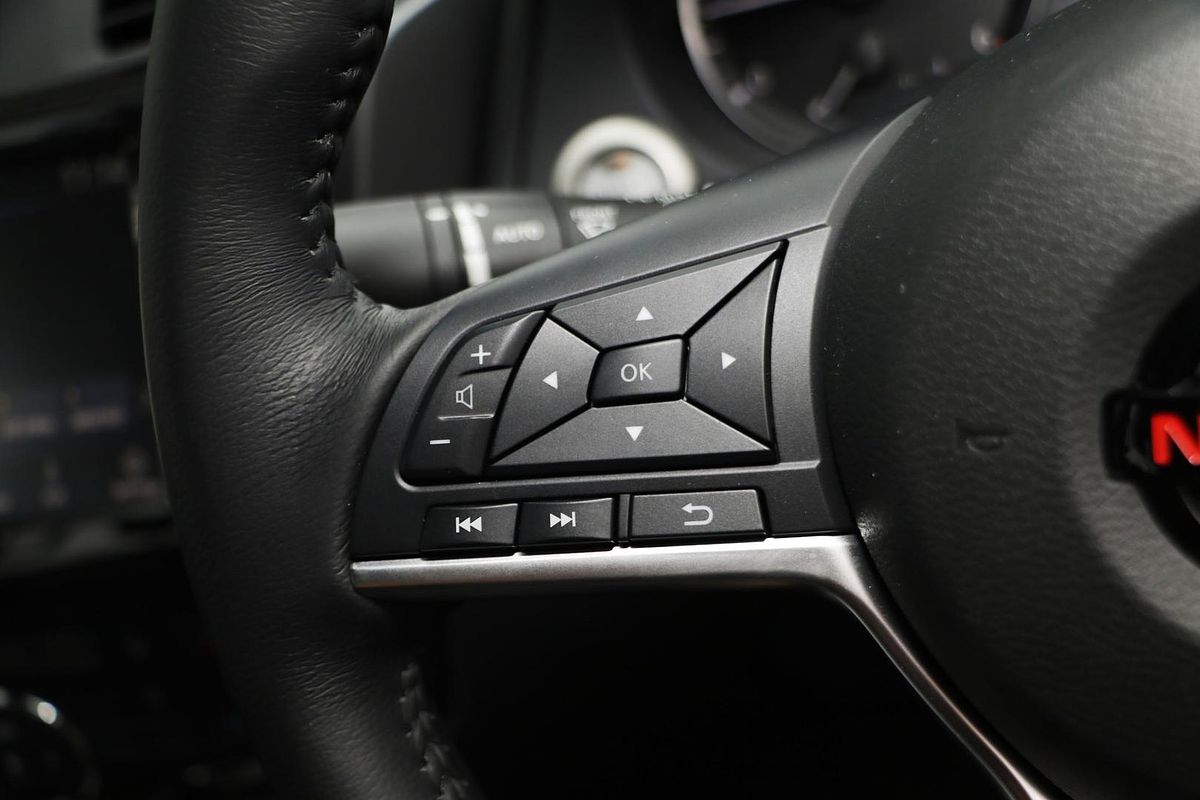 2024 Nissan Navara PRO-4X Warrior D23 4X4