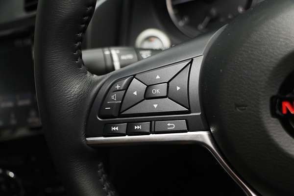 2024 Nissan Navara PRO-4X Warrior D23 4X4