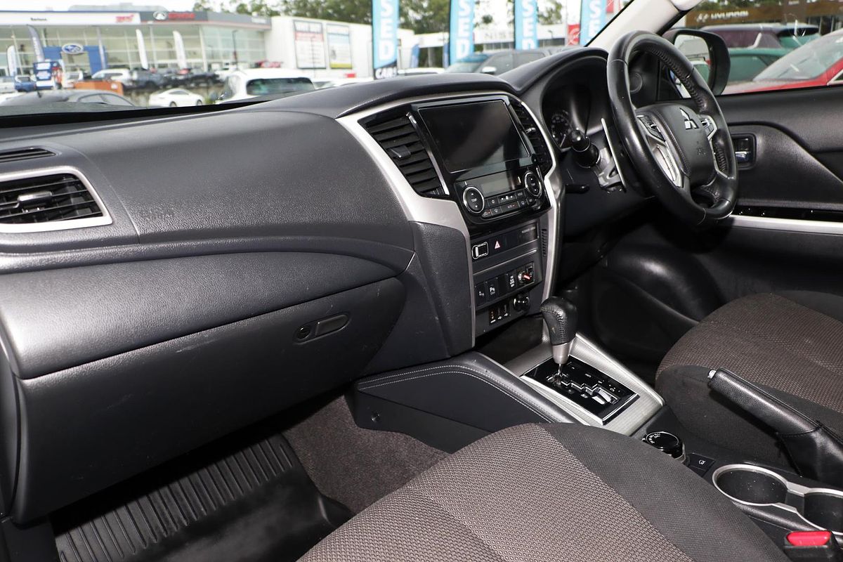 2020 Mitsubishi Triton GLS MR 4X4