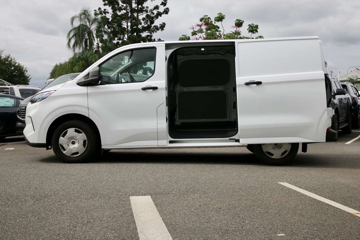 2024 Ford Transit Custom Trend SWB AV SWB