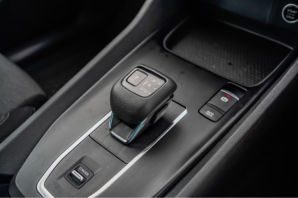 2024 Nissan QASHQAI ST J12