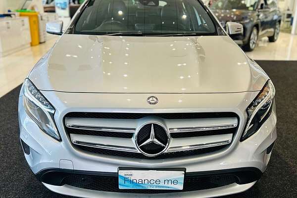 2017 Mercedes-Benz GLA-Class GLA180 X156