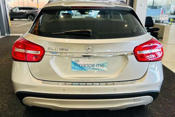 2017 Mercedes-Benz GLA-Class GLA180 X156