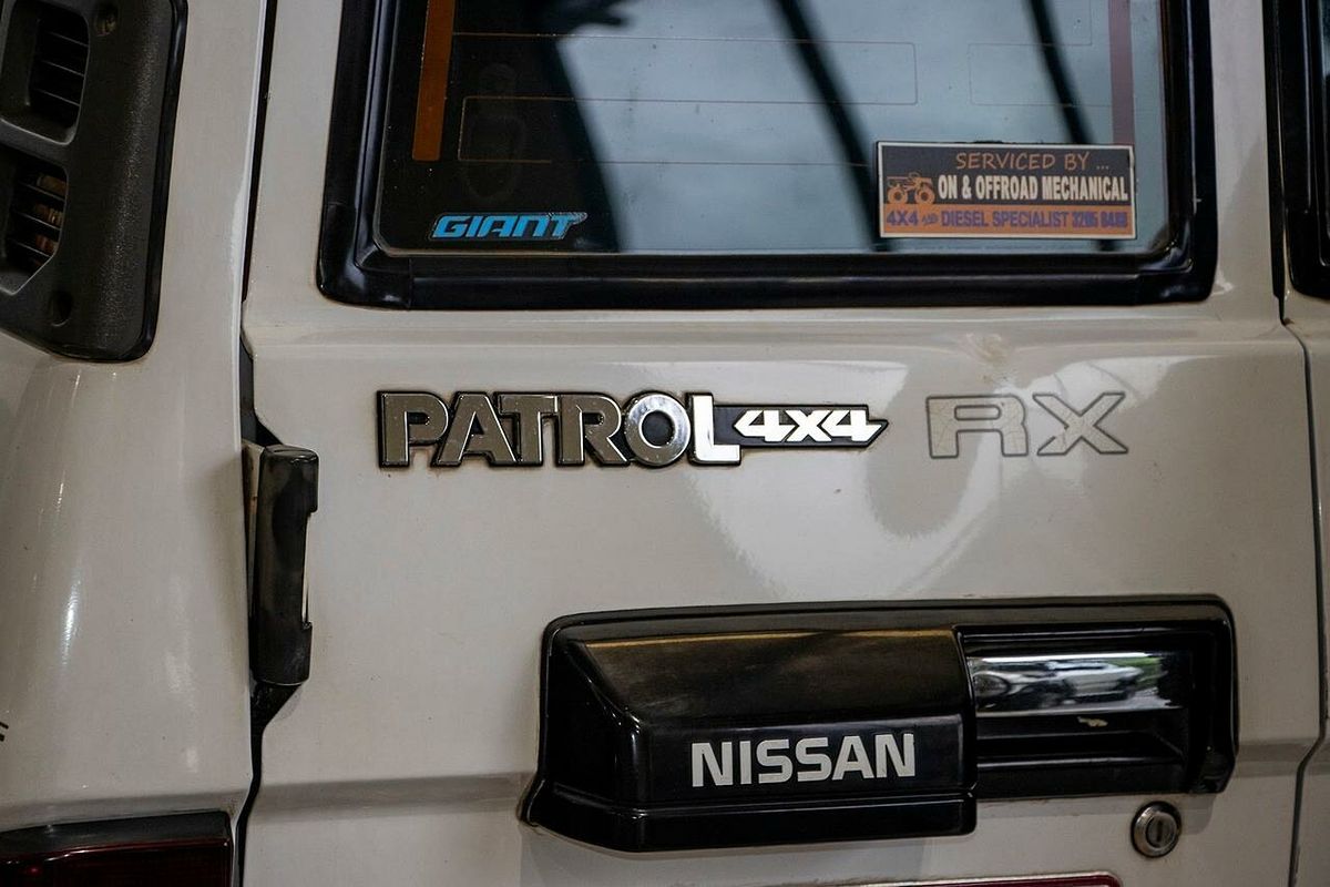 1996 Nissan Patrol RX GQ II