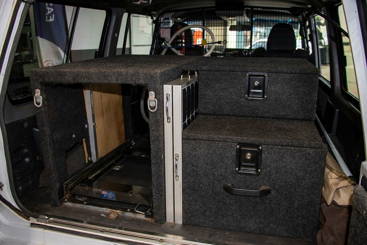 1996 Nissan Patrol RX GQ II