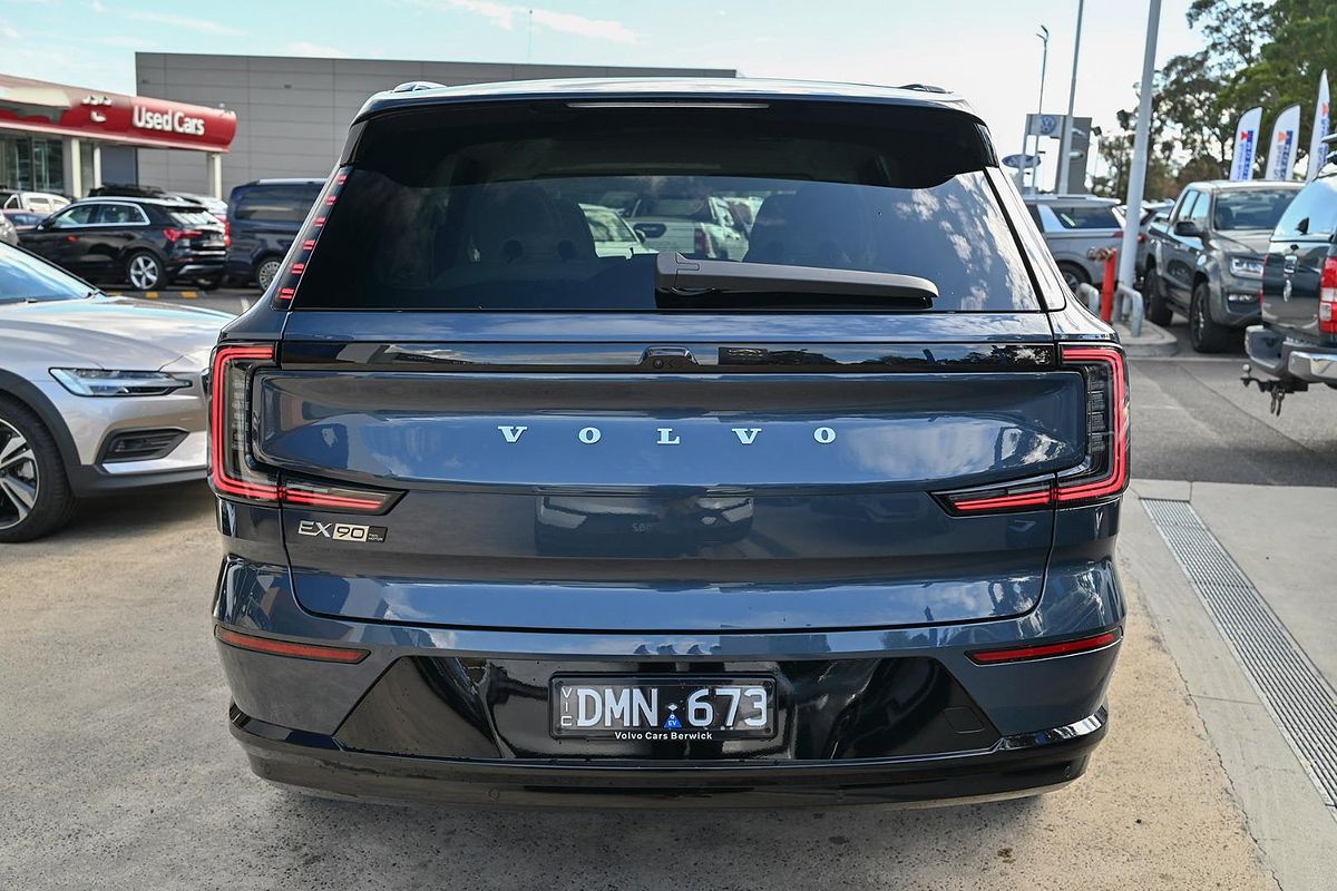 2025 Volvo EX90 Plus Twin Motor