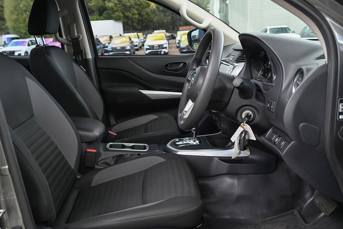 2022 Nissan Navara SL Warrior D23 4X4