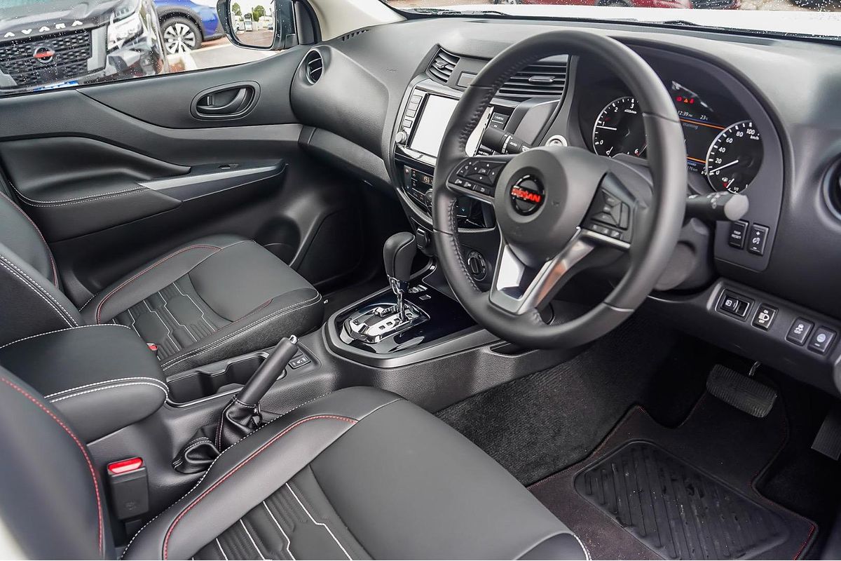 2024 Nissan Navara PRO-4X Warrior D23 4X4