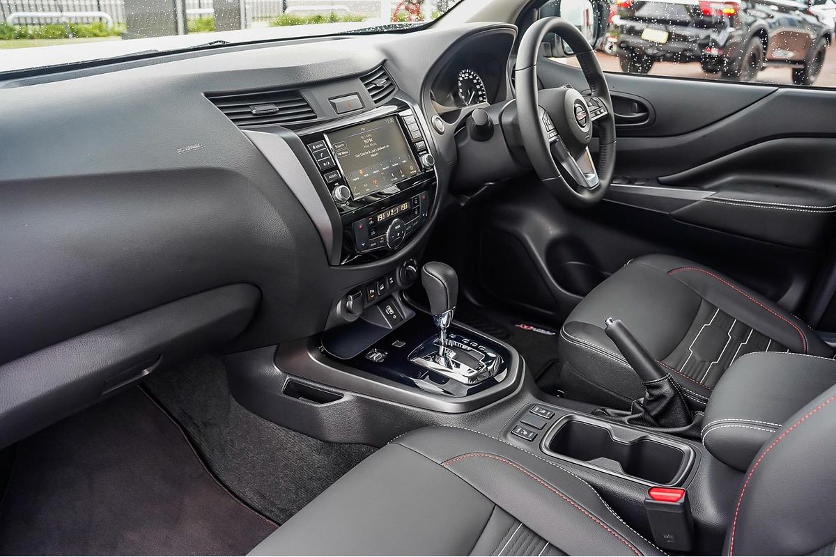 2024 Nissan Navara PRO-4X Warrior D23 4X4