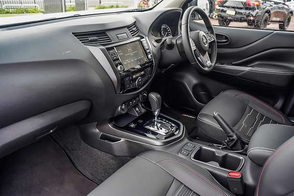 2024 Nissan Navara PRO-4X Warrior D23 4X4