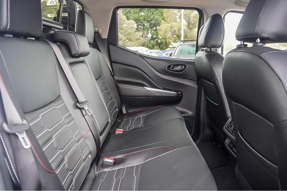 2024 Nissan Navara PRO-4X Warrior D23 4X4