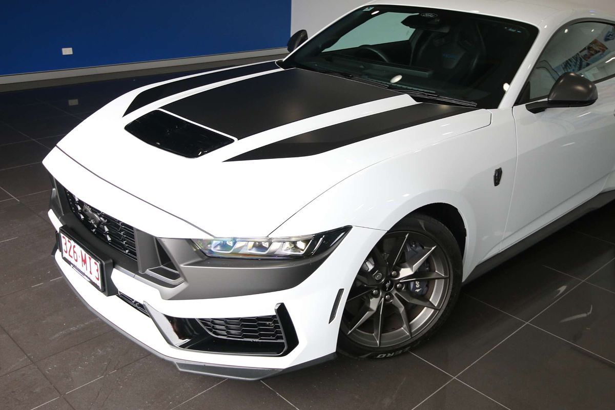 2024 Ford Mustang Dark Horse FO