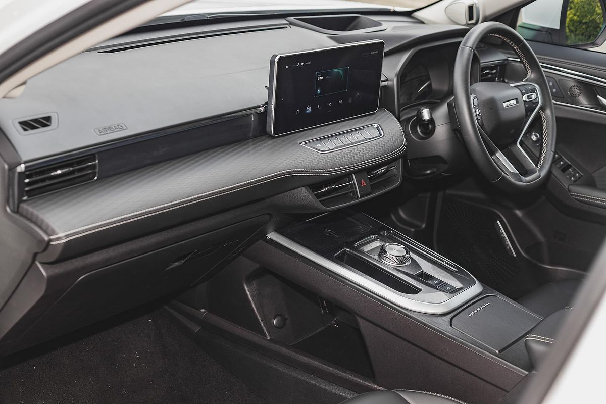 2023 GWM Haval Jolion Ultra Hybrid A01