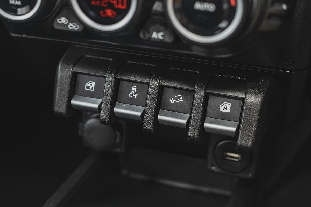 2024 Suzuki Jimny GLX GJ