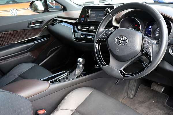 2017 Toyota C-HR Koba NGX50R