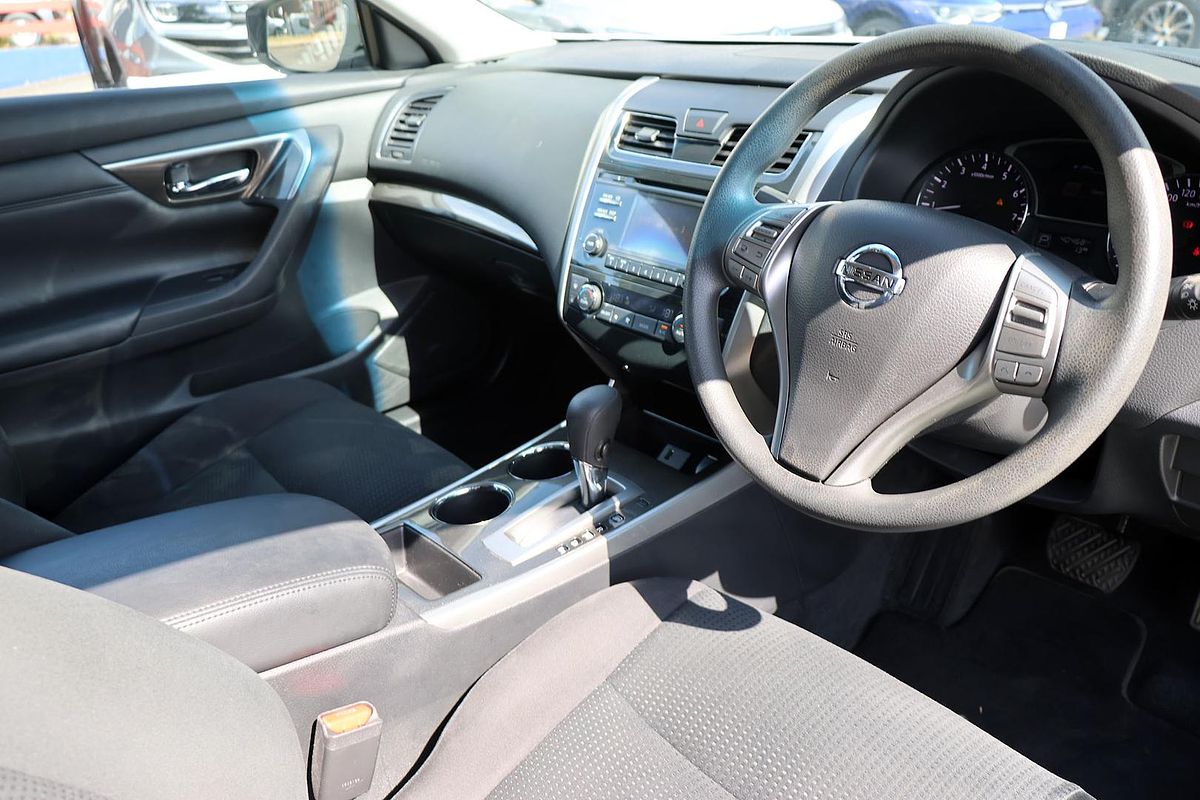 2016 Nissan Altima ST L33