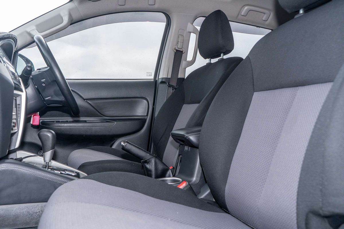 2021 Mitsubishi Triton GLX+ MR 4X4