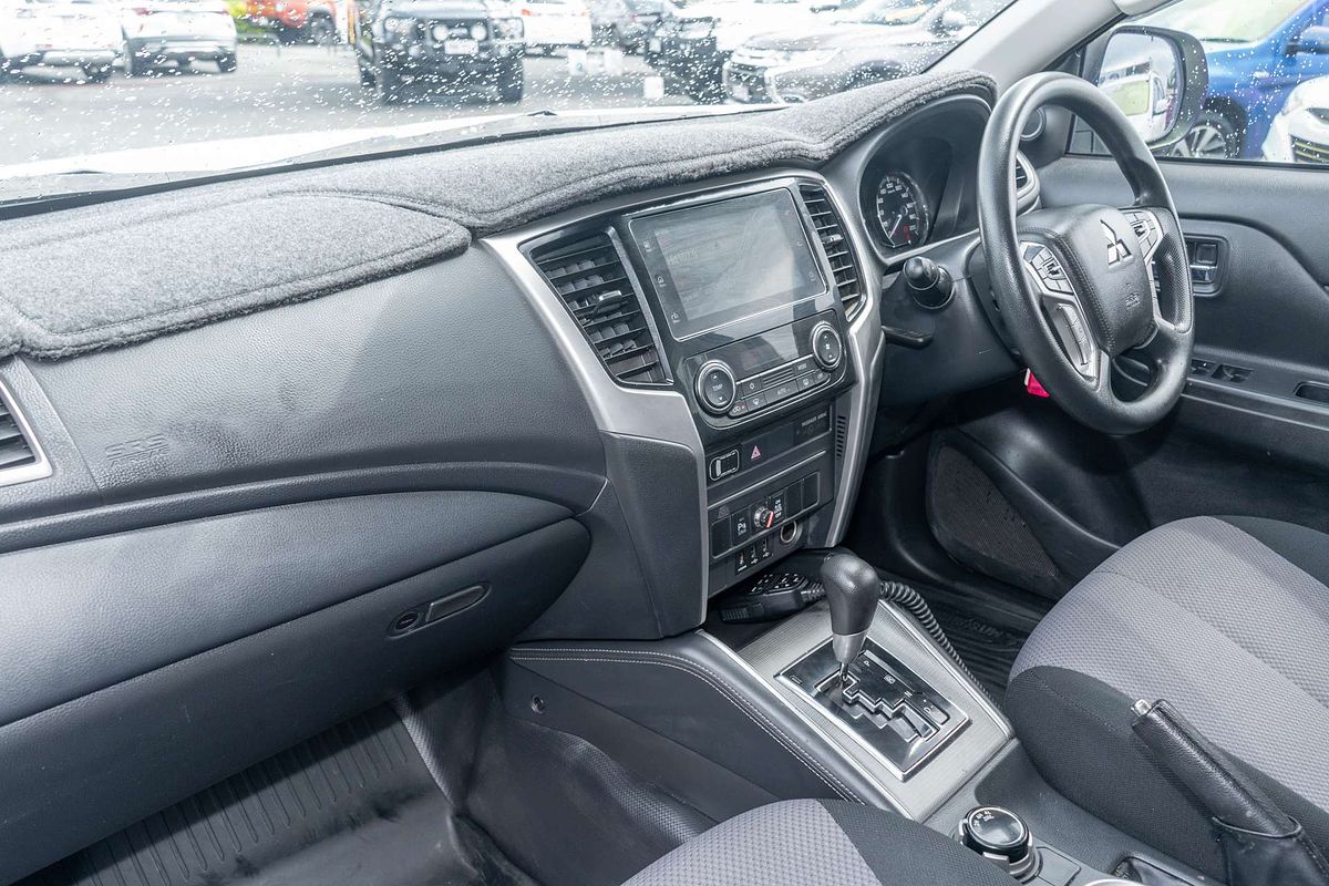 2021 Mitsubishi Triton GLX+ MR 4X4