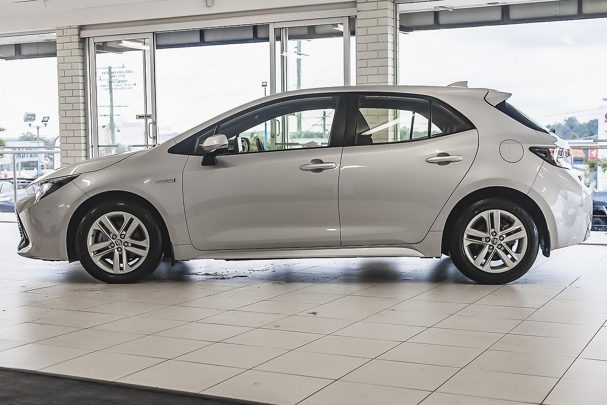 2020 Toyota Corolla Ascent Sport Hybrid ZWE211R