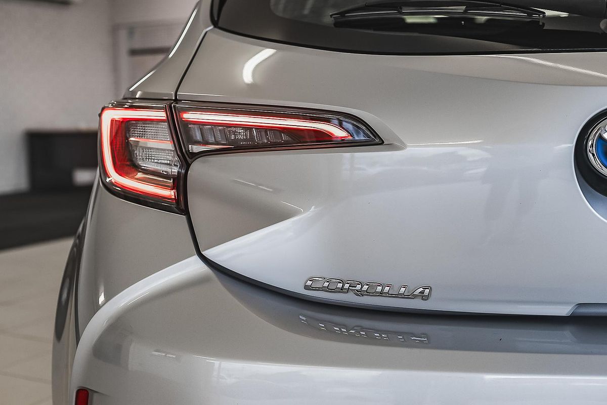 2020 Toyota Corolla Ascent Sport Hybrid ZWE211R