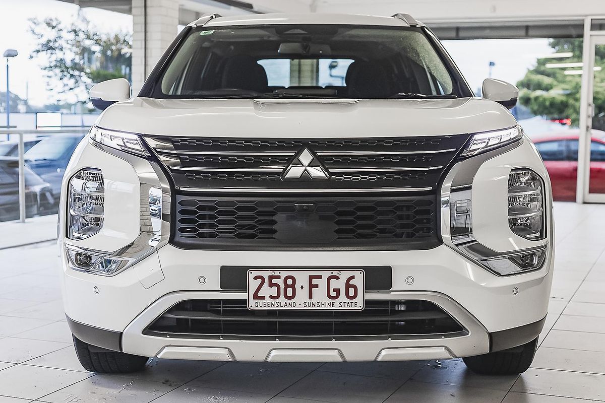 2022 Mitsubishi Outlander LS ZM