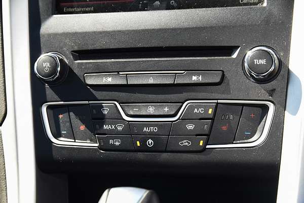2015 Ford Mondeo Trend MD