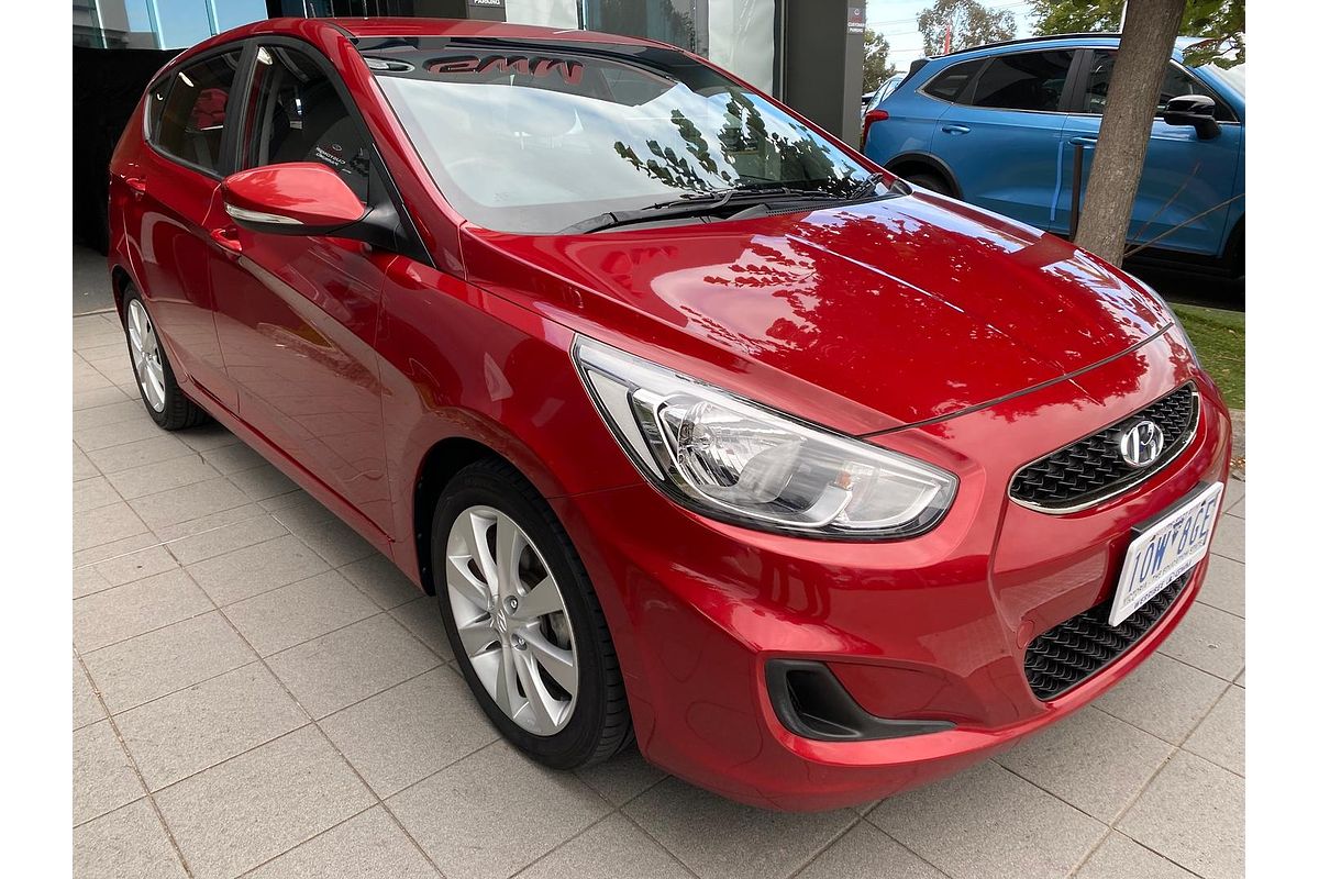 2019 Hyundai Accent Sport RB6