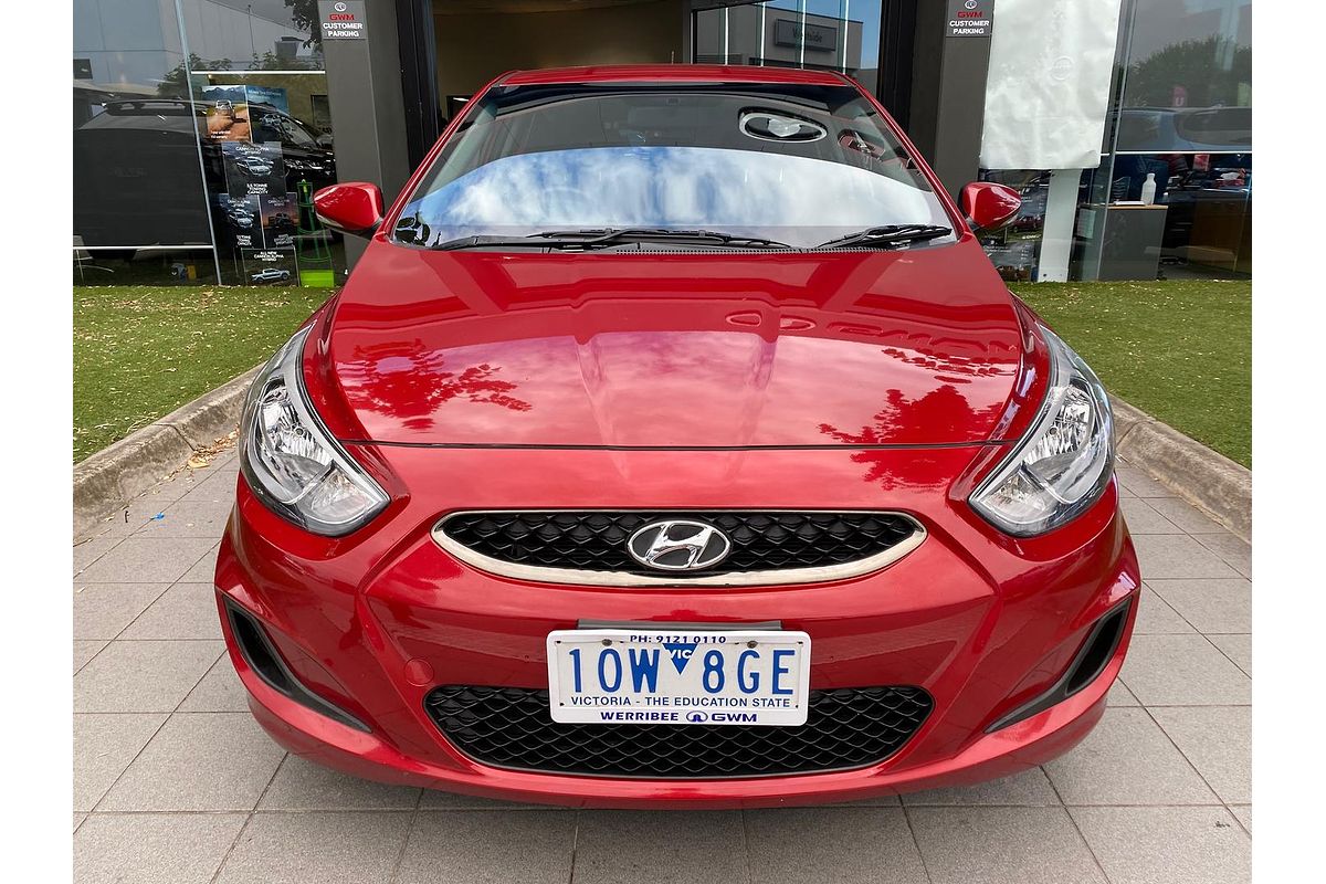 2019 Hyundai Accent Sport RB6