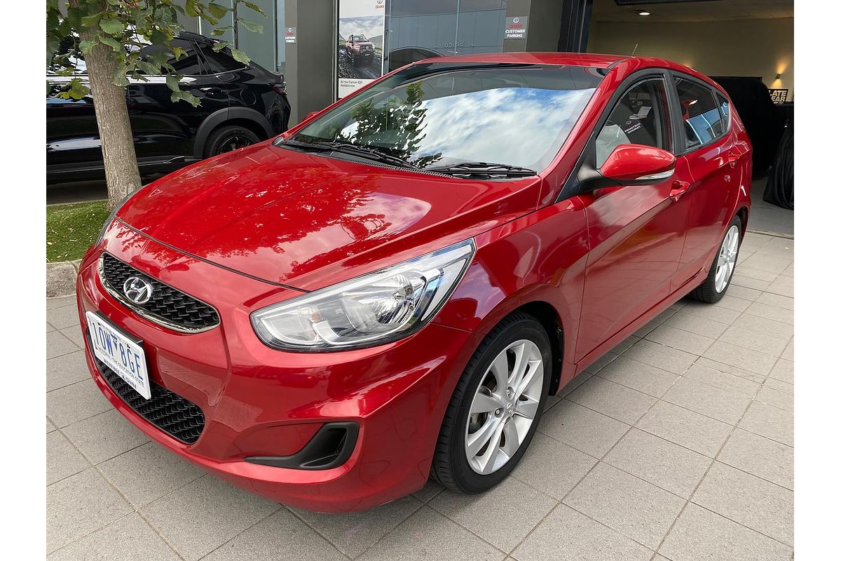 2019 Hyundai Accent Sport RB6