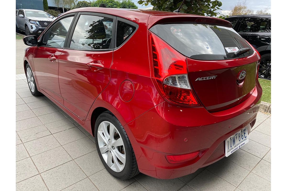 2019 Hyundai Accent Sport RB6
